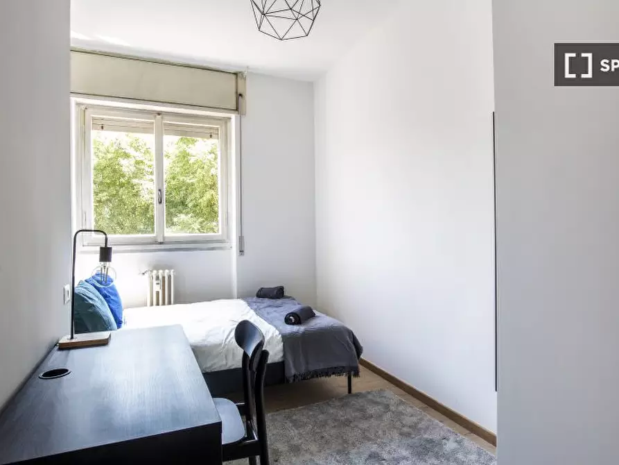 Immagine 3 di Camera condivisa in affitto  in Via Carlo Marx a Milano