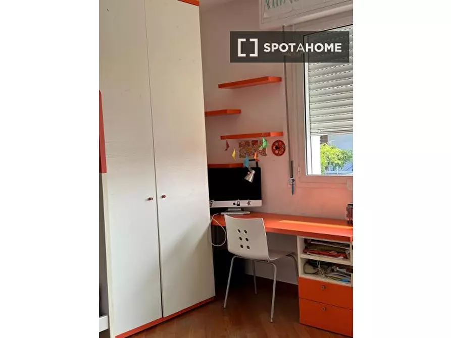 Immagine 5 di Camera condivisa in affitto  in Via della Libera Professione a Bologna