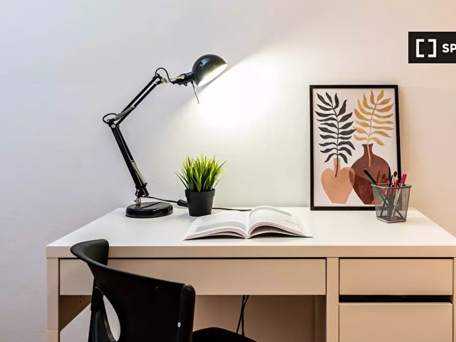 Immagine 15 di Camera condivisa in affitto  in Salita Giovanni Ciccolini a Trento