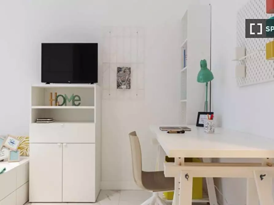 Immagine 5 di Camera condivisa in affitto  in Viale Bligny a Milano