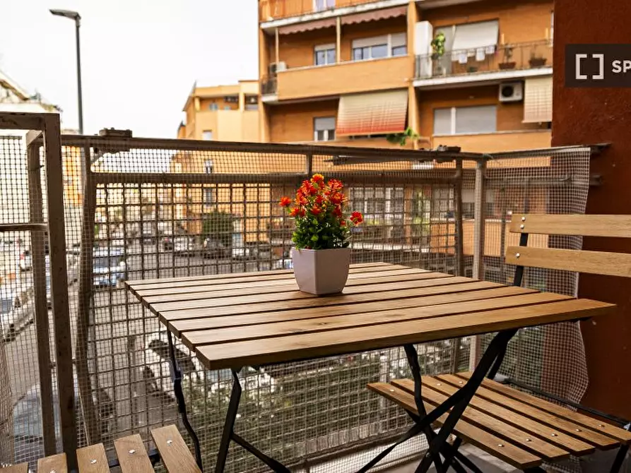 Immagine 6 di Appartamento in affitto  in Via Giuseppe Troiani a Roma