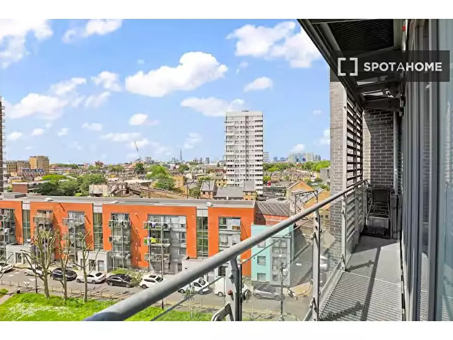 Immagine 17 di Appartamento in affitto  in Wharf Ln a Poplar