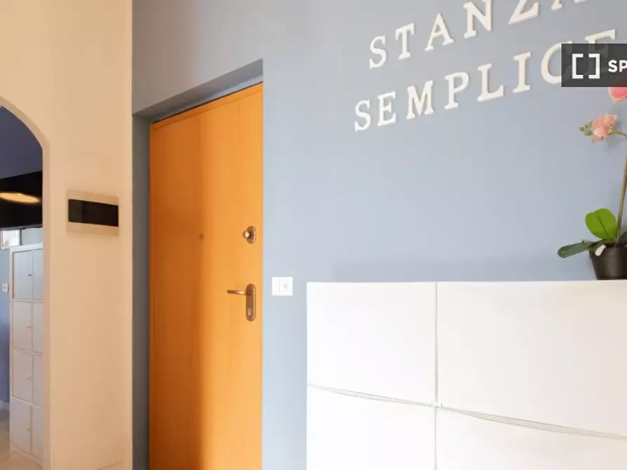 Immagine 10 di Camera condivisa in affitto  in Via Piobesi n. a Torino