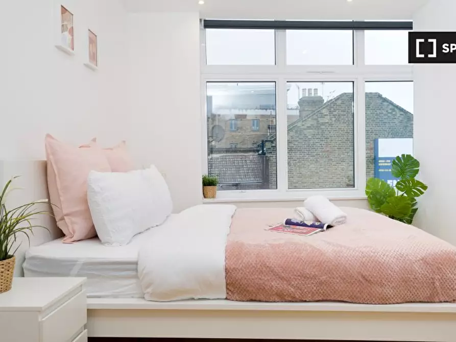 Immagine 10 di Appartamento in affitto  in -661 High Rd a Walthamstow