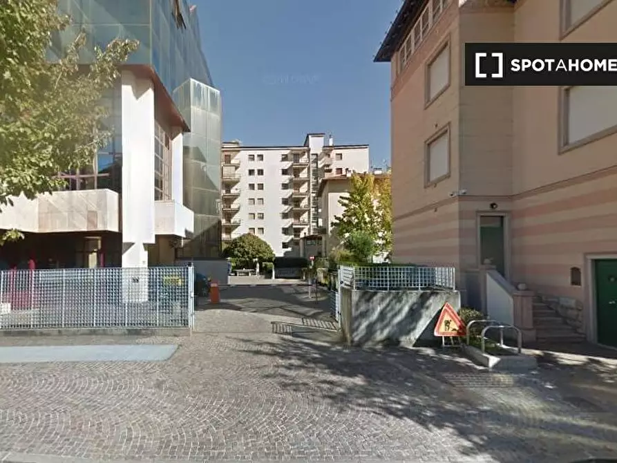 Immagine 9 di Camera condivisa in affitto  in Via Antonio Rosmini a Trento