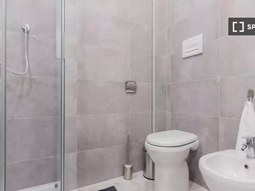 Immagine 12 di Camera condivisa in affitto  in Viale Bligny a Milano