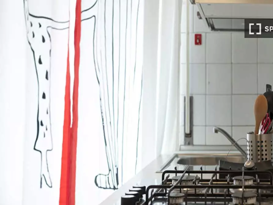 Immagine 7 di Camera condivisa in affitto  in Via della Salute a Bologna