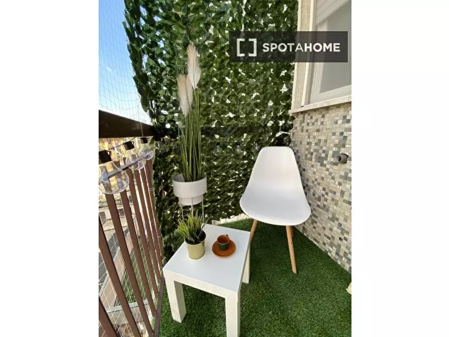 Immagine 14 di Appartamento in affitto  in Via S. Dionigi a Milano