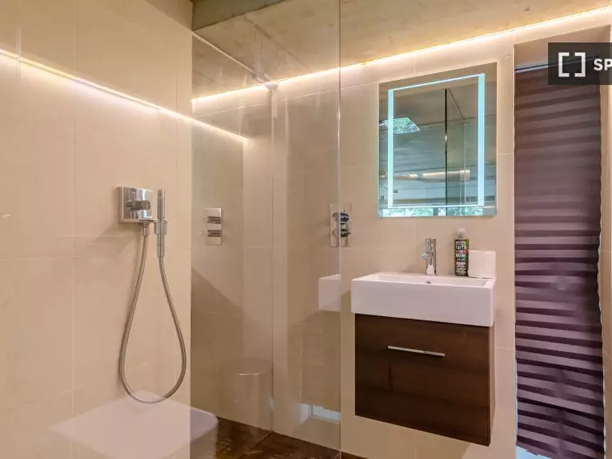 Immagine 7 di Appartamento in affitto  in flat a Hackney