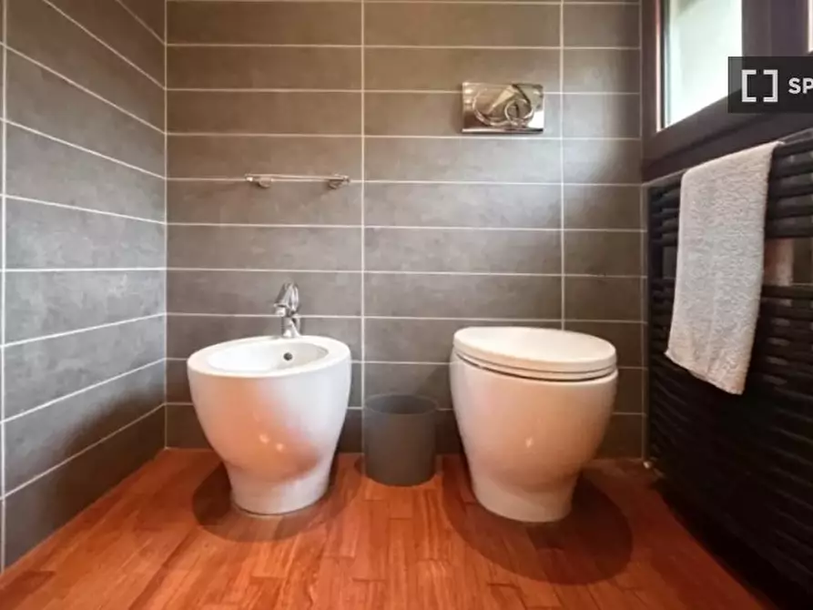 Immagine 15 di Appartamento in affitto  in Via San Felice a Bologna