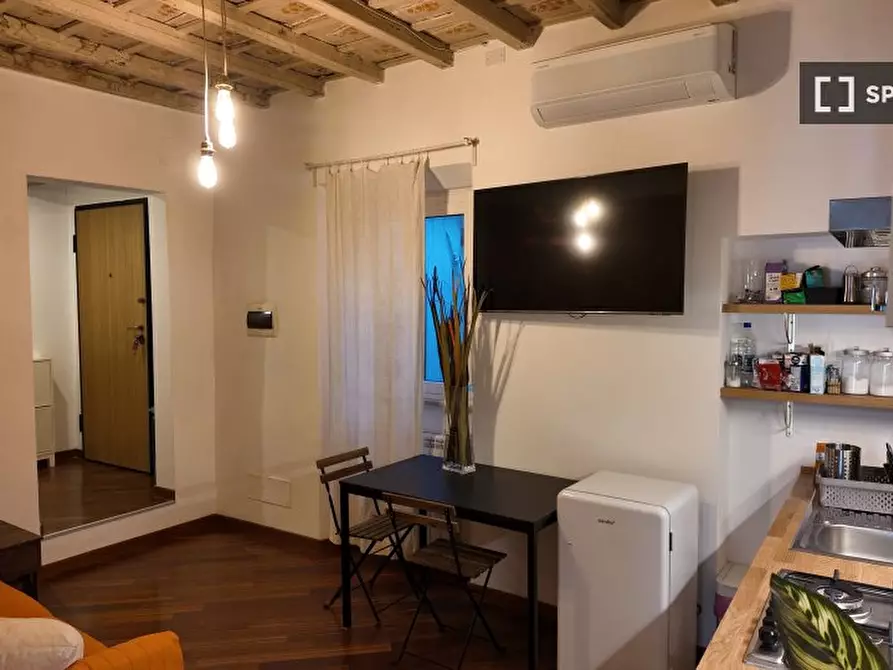 Immagine 3 di Appartamento in affitto  in Via della Reginella a Roma