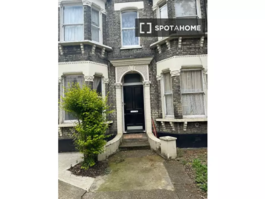 Immagine 1 di Appartamento in affitto  in Brixton Water Lane a Lambeth