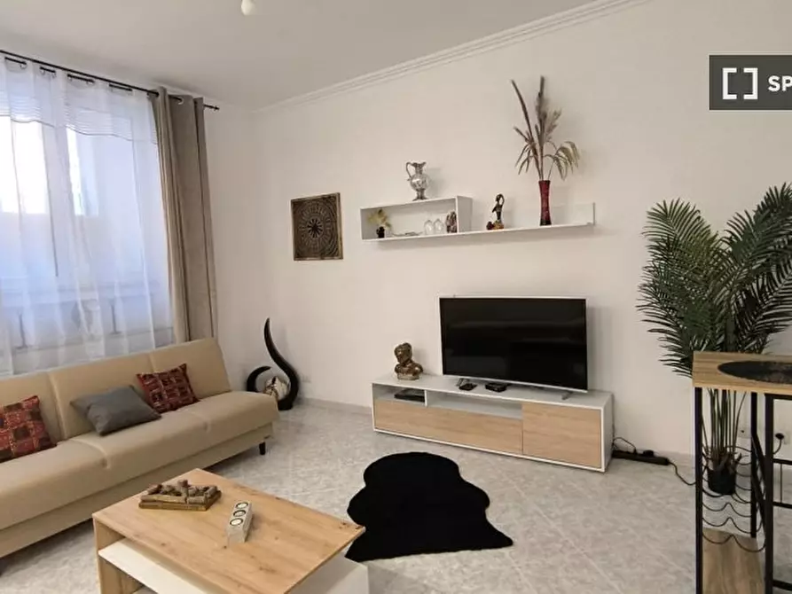 Immagine 5 di Appartamento in affitto  in Via Cunfida a Roma