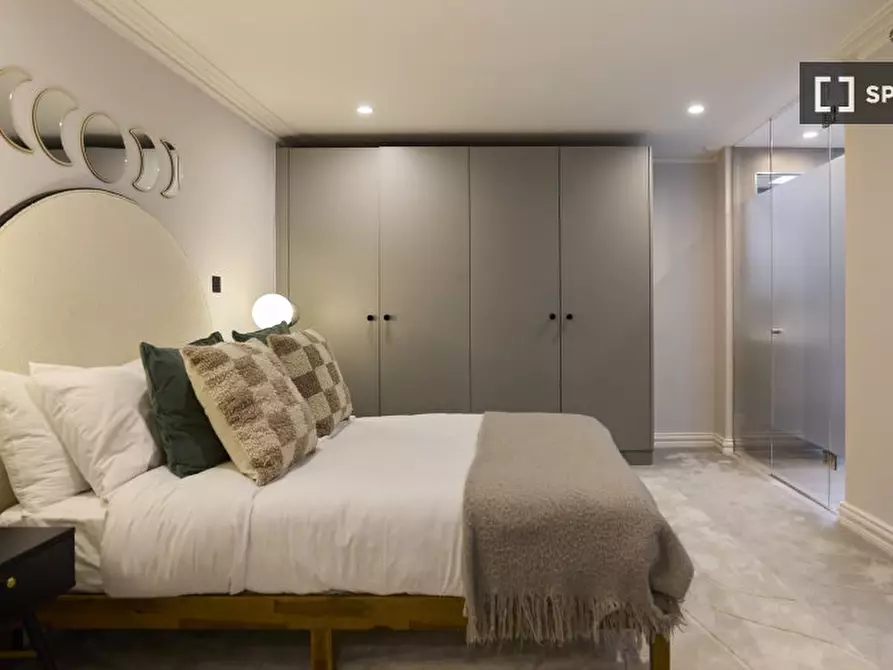 Immagine 4 di Appartamento in affitto  in Kensington Gardens Square a Paddington