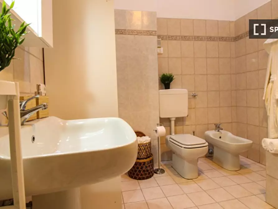 Immagine 18 di Camera condivisa in affitto  in Trieste a Brescia