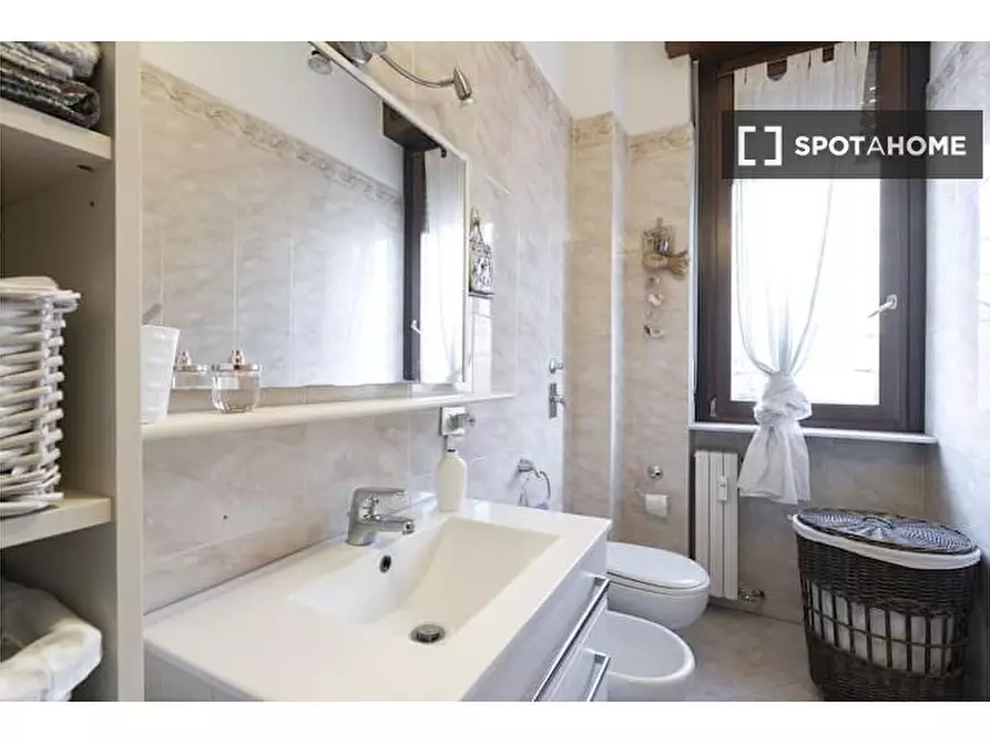 Immagine 15 di Appartamento in affitto  in Piazzale Segrino a Milano