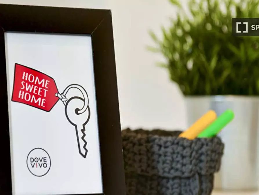 Immagine 6 di Camera condivisa in affitto  in Via Caradosso a Milano