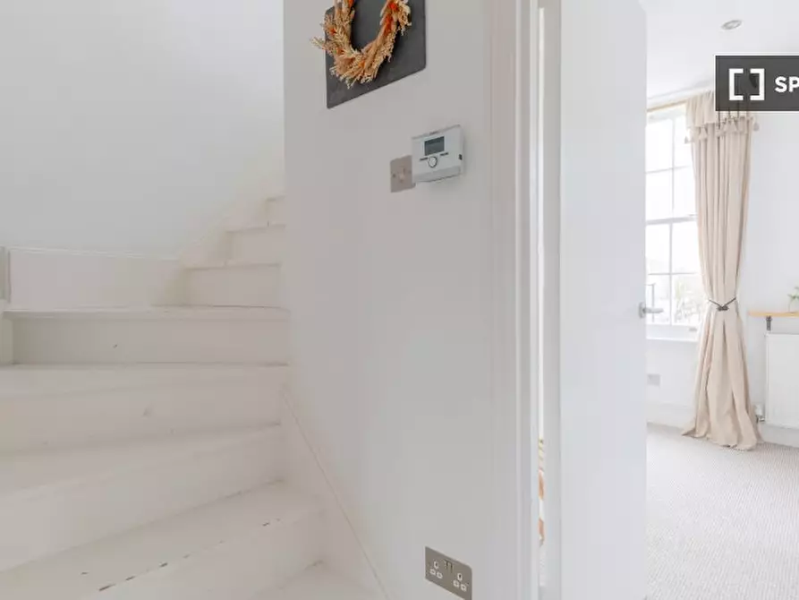 Immagine 9 di Appartamento in affitto  in flat a Islington