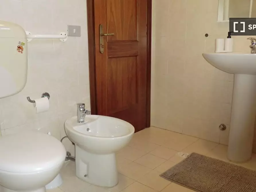 Immagine 18 di Camera condivisa in affitto  in via Piovese a Padova