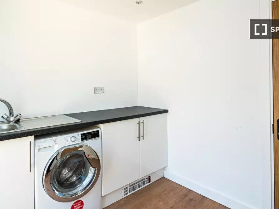 Immagine 9 di Appartamento in affitto  in Greenhurst Rd a Lambeth