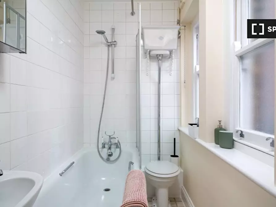 Immagine 6 di Ufficio in affitto  in Brick Ln a Poplar