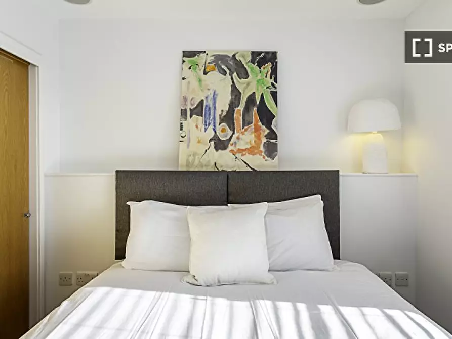 Immagine 10 di Appartamento in affitto  in -34 Philbeach Gardens a Kensington