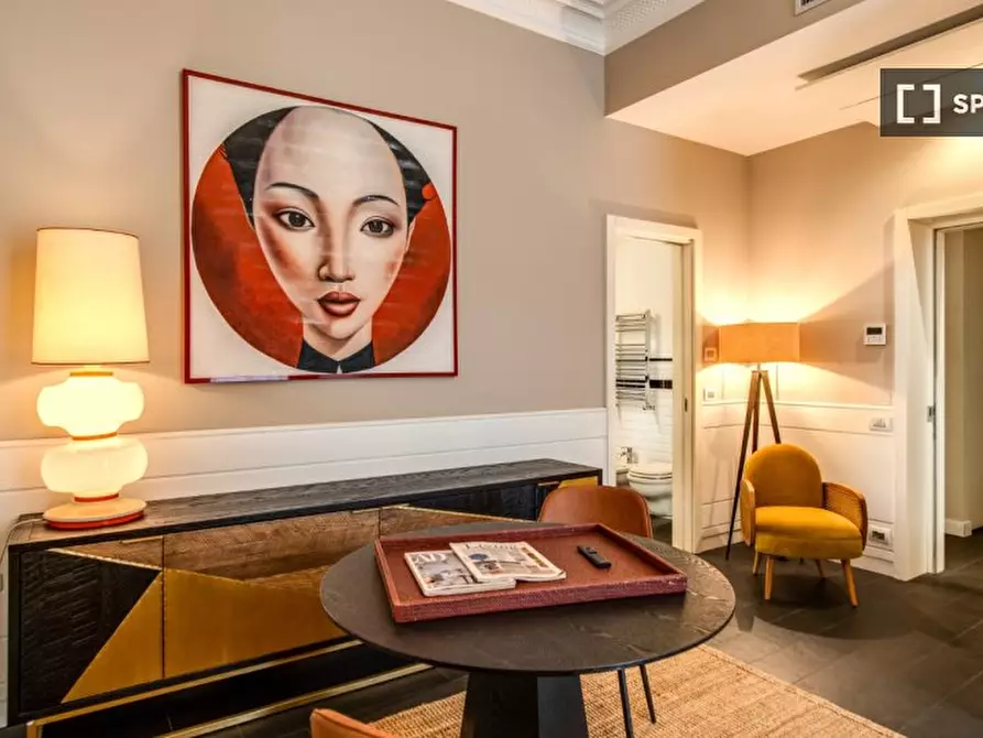 Immagine 3 di Camera condivisa in affitto  in Via Volturno a Roma