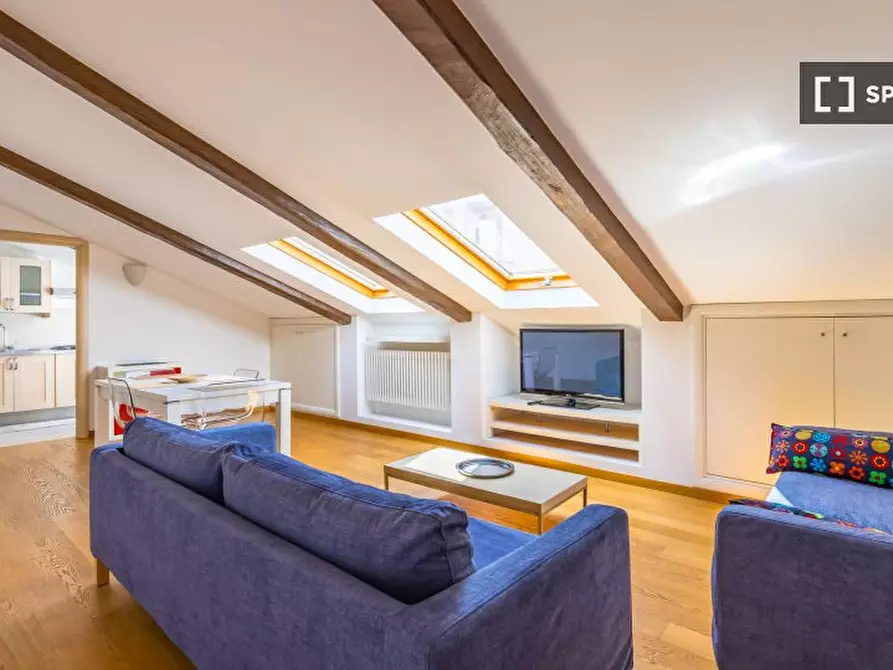 Immagine 9 di Appartamento in affitto  in Via Duomo a Napoli