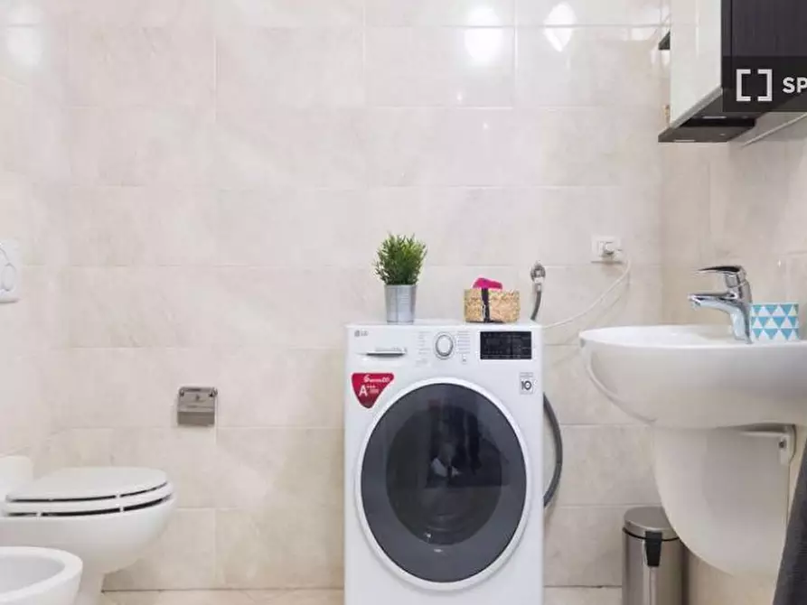 Immagine 16 di Camera condivisa in affitto  in Via Privata San Martiniano a Milano