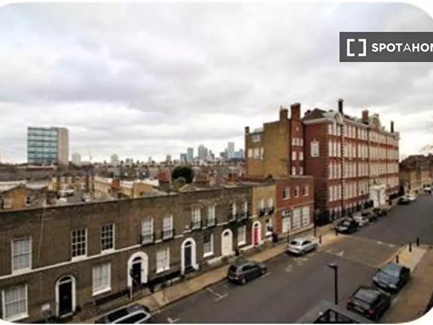 Immagine 6 di Appartamento in affitto  in 48 Arbour Square, London E1 0PP a Poplar