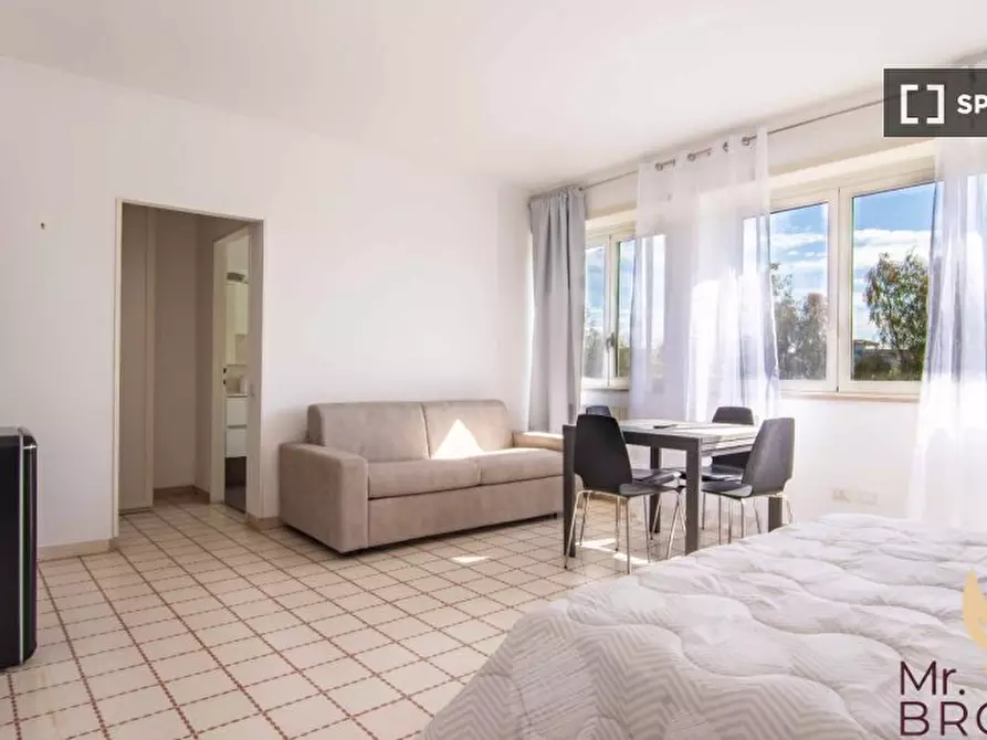 Immagine 1 di Ufficio in affitto  in Via Salvatore Pincherle a Roma