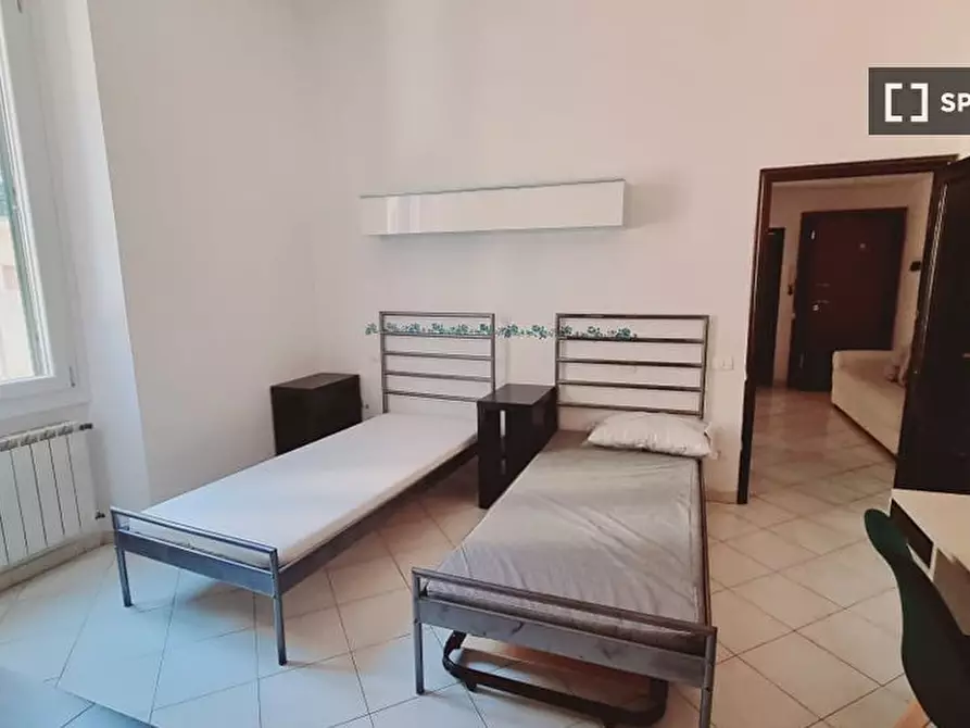 Immagine 2 di Camera condivisa in affitto  in Via Senese a Firenze