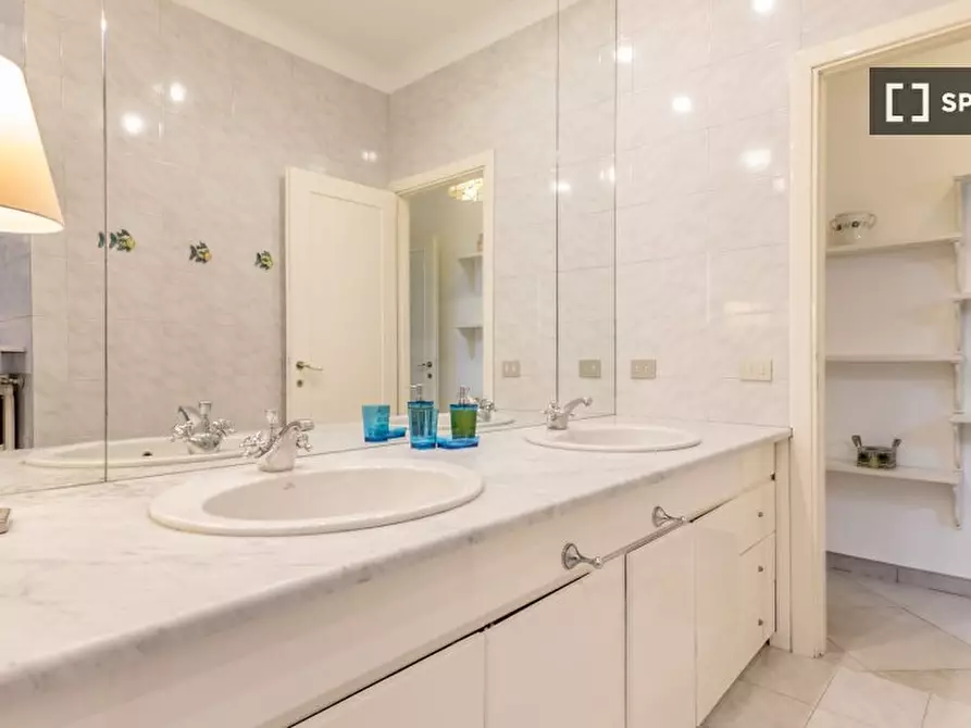 Immagine 12 di Appartamento in affitto  in Via Emanuele Filiberto a Roma