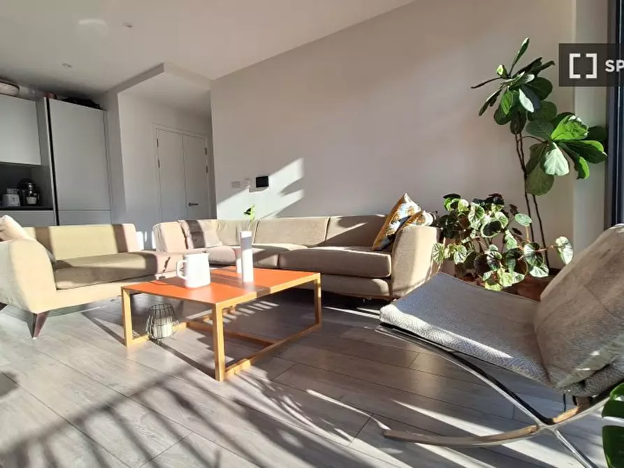 Immagine 2 di Appartamento in affitto  in Ash Avenue a Camberwell