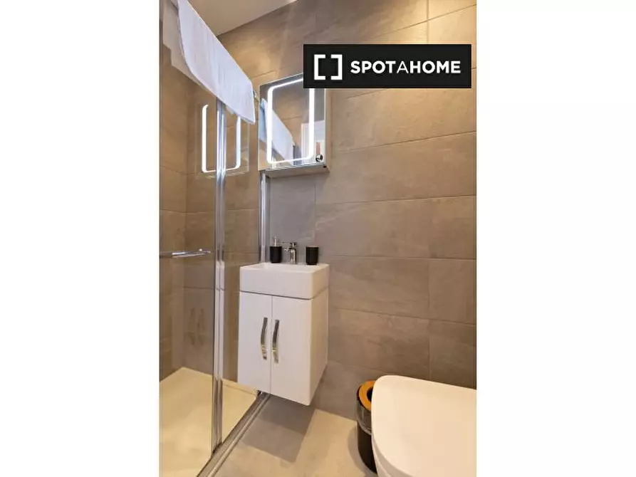 Immagine 5 di Ufficio in affitto  in Flat 32-34 Swinton Street a Camden Town