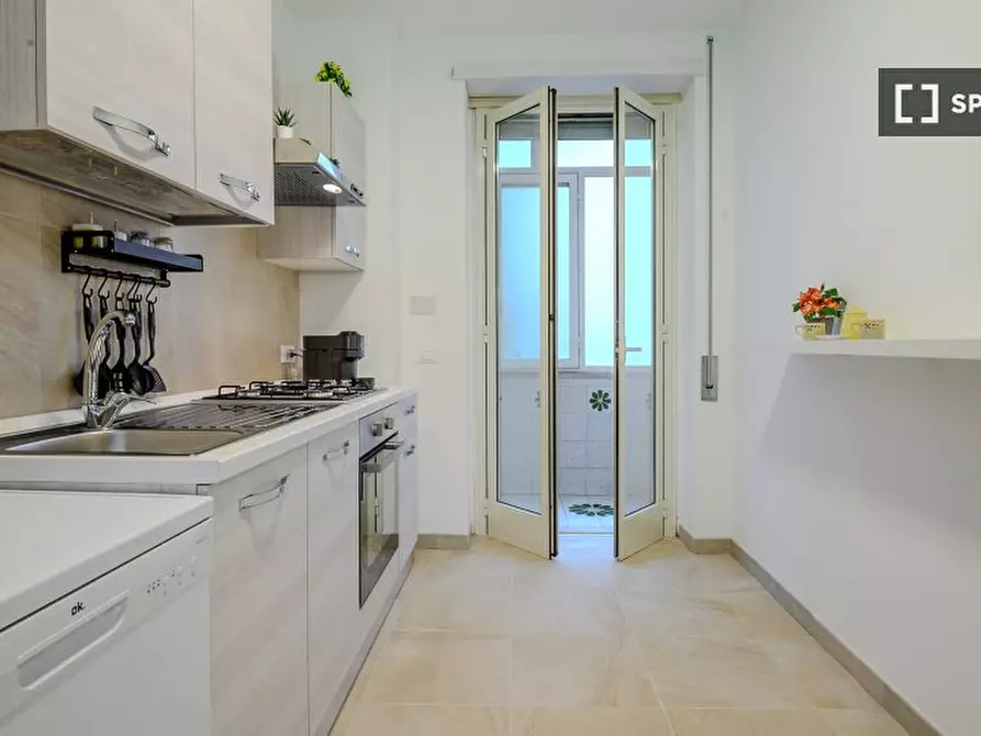 Immagine 15 di Appartamento in affitto  in Via Andrea Sacchi a Roma