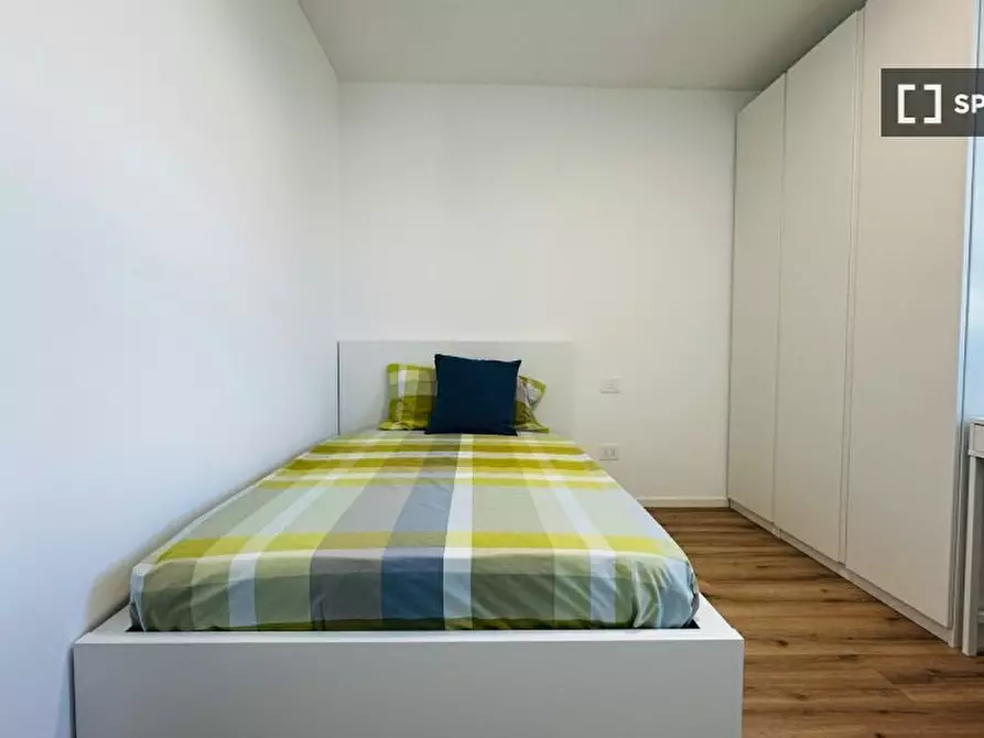 Immagine 11 di Camera condivisa in affitto  in per Cognola a Trento