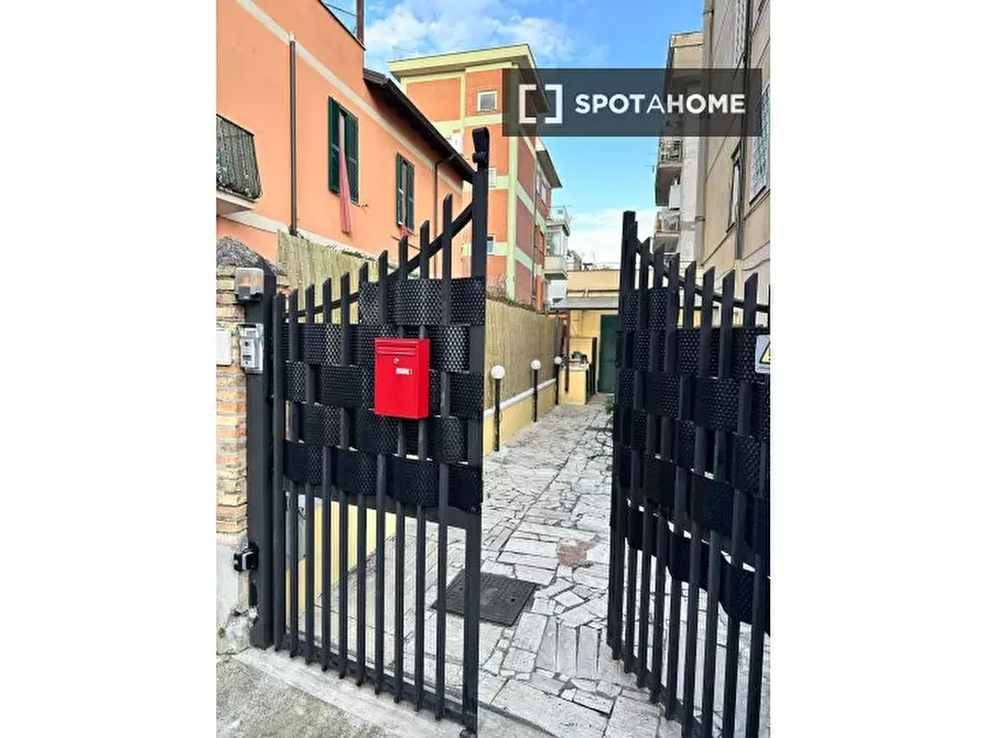 Immagine 1 di Ufficio in affitto  in Via Antonio Gentile a Roma