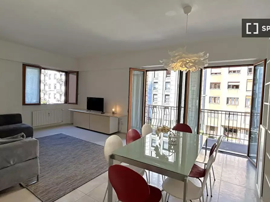 Immagine 3 di Appartamento in affitto  in Via Ippolito Nievo a Milano