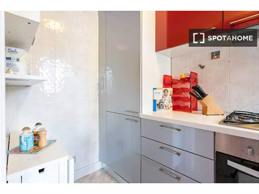 Immagine 5 di Appartamento in affitto  in Piazzale Segrino a Milano