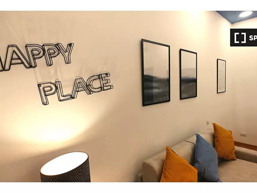 Immagine 15 di Appartamento in affitto  in Viale Giulio Cesare a Roma