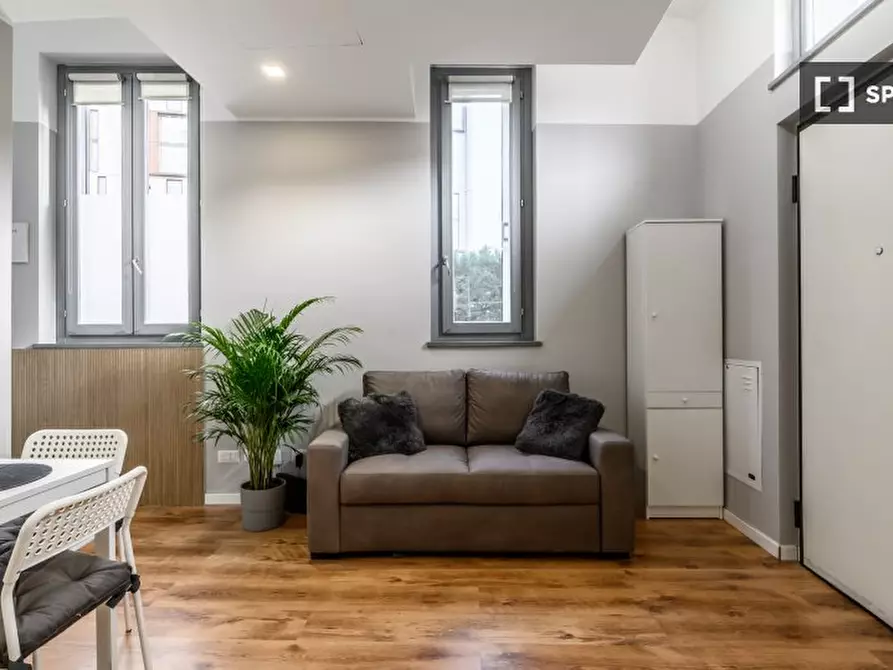 Immagine 2 di Ufficio in affitto  in Via Egidio Folli a Milano