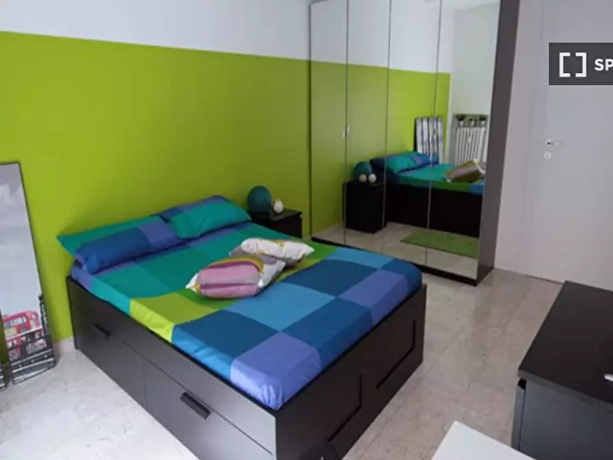 Immagine 17 di Camera condivisa in affitto  in Via Carlo Botta a Milano