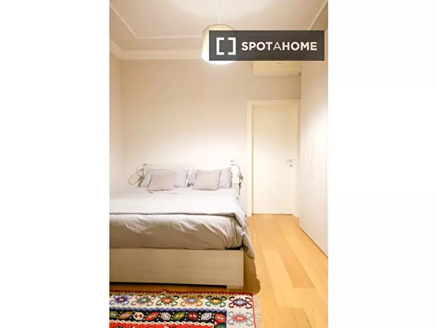 Immagine 12 di Appartamento in affitto  in Via S. Petronio Vecchio a Bologna