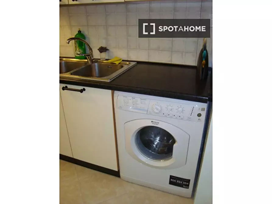 Immagine 12 di Camera condivisa in affitto  in via Marcello Prestinari a Milano