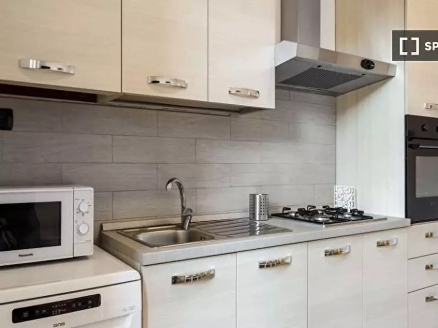 Immagine 9 di Camera condivisa in affitto  in Via Carmagnola a Milano