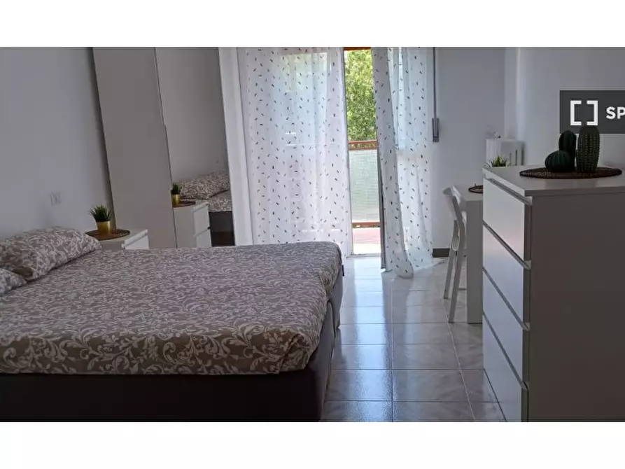 Immagine 17 di Camera condivisa in affitto  in Via Lanfranco della Pila a Milano