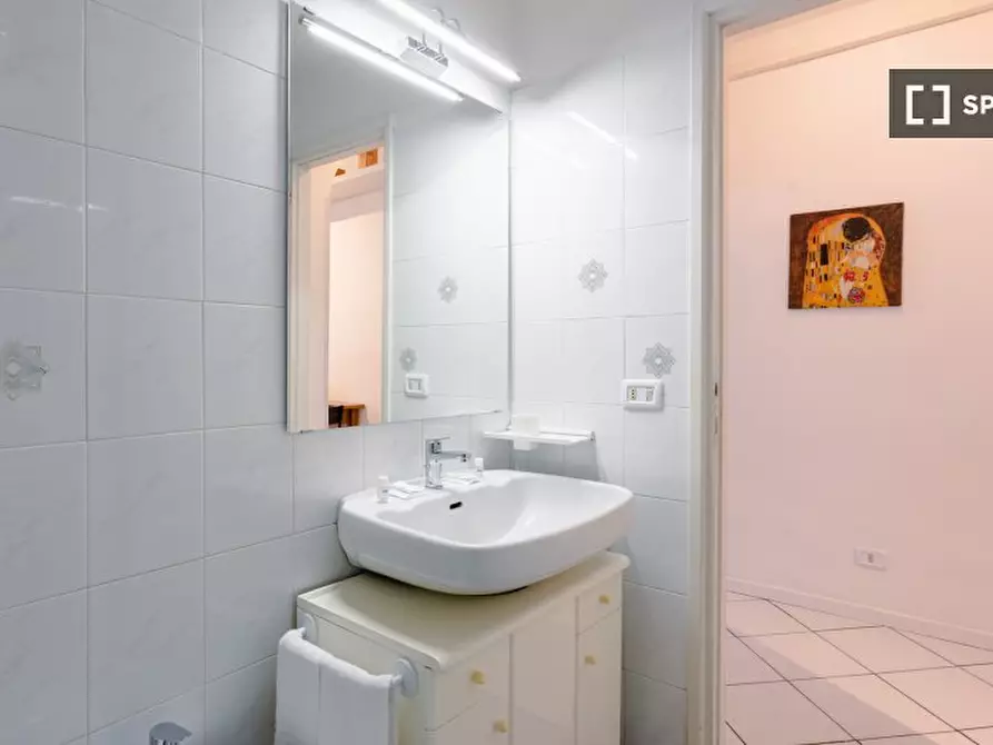 Immagine 3 di Ufficio in affitto  in Via Villani a Firenze