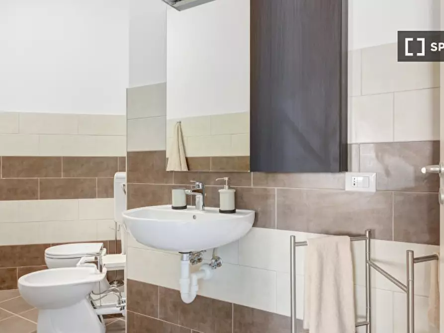 Immagine 3 di Camera condivisa in affitto  in Via Stromboli a Milano