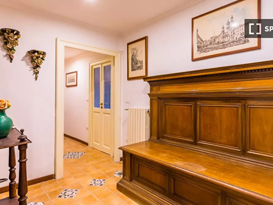 Immagine 16 di Appartamento in affitto  in Vico Santa Maria dell'Aiuto a Napoli